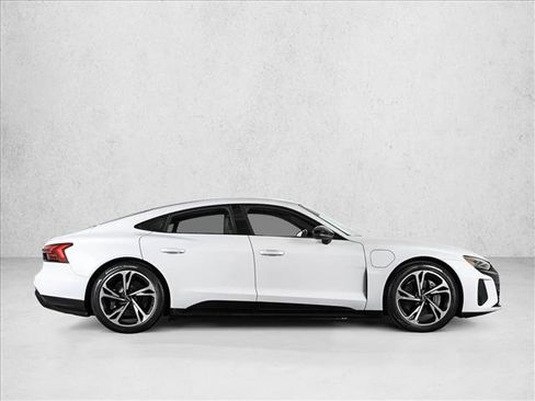 Used 2023 Audi e-tron GT Premium Plus w/ Performance Package AWD/4WD image 4