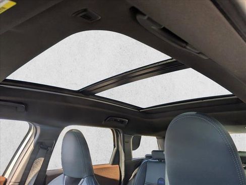 New 2025 MINI Cooper Countryman SE image 17