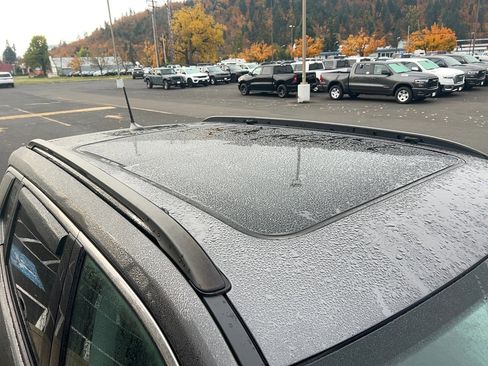 Used 2020 Jeep Compass Latitude image 15