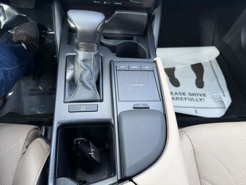 Used 2019 Lexus ES 350 w/ Accessory Package 2 image 14