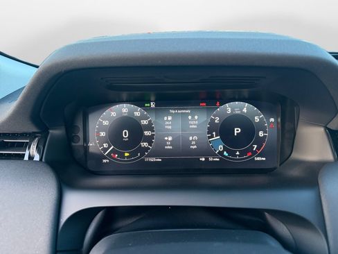 Certified 2025 Land Rover Discovery Sport S image 11