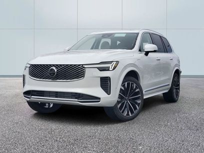 New 2026 Volvo XC90 T8 Ultra w/ Protection Package Premier