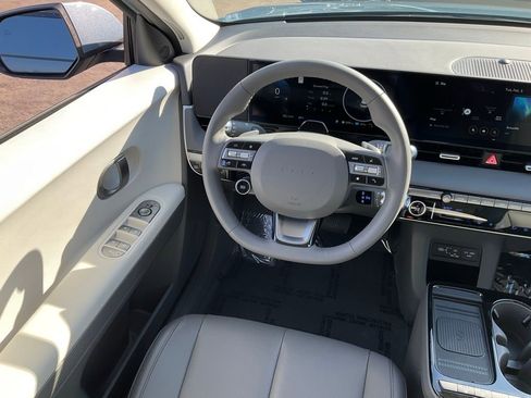 Used 2025 Hyundai Ioniq 5 SEL image 37