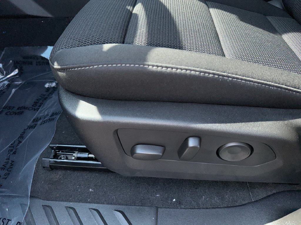 New 2026 Chevrolet Colorado LT RWD image 14