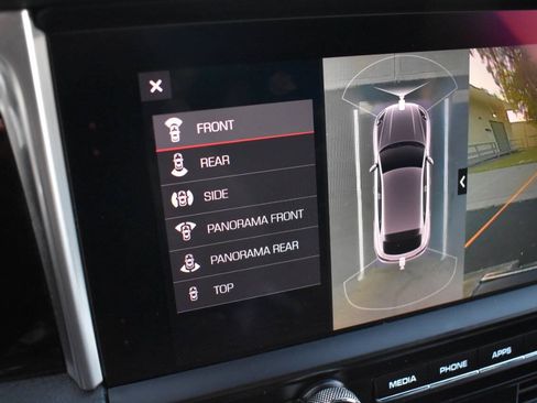 Used 2021 Porsche Macan AWD/4WD image 39