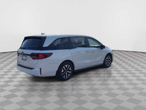New 2026 Honda Odyssey EX-L image 8