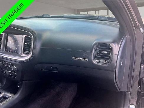 Used 2019 Dodge Charger SXT w/ Plus Group AWD/4WD image 25