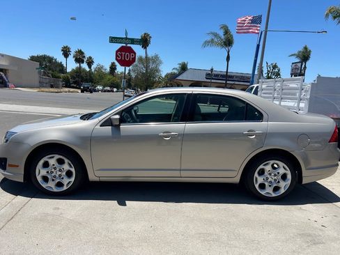 Used 2010 Ford Fusion SE FWD image 7
