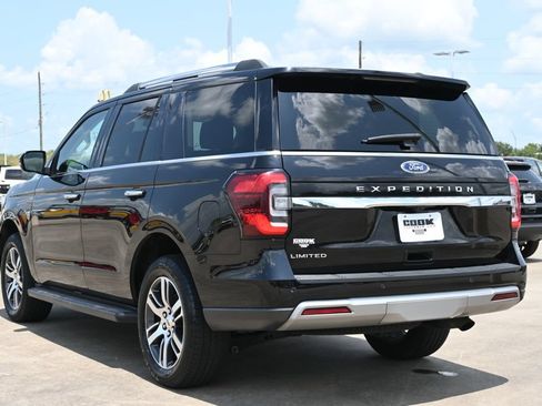 Used 2024 Ford Expedition Limited AWD/4WD image 4