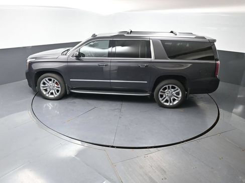 Used 2018 GMC Yukon XL SLT w/ Premium Edition AWD/4WD image 20