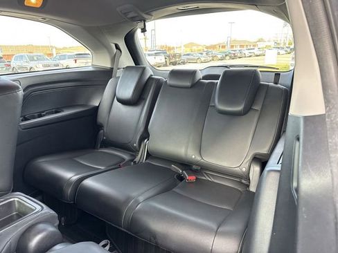 Used 2024 Honda Odyssey EX-L image 11