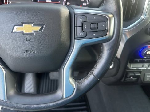 Certified 2022 Chevrolet Silverado 2500 LT w/ Convenience Package image 6