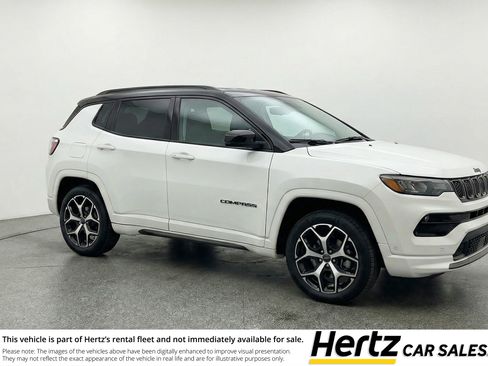 Used 2025 Jeep Compass Limited AWD/4WD image 1