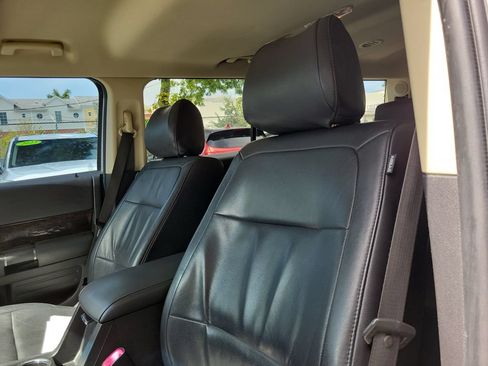 Used 2017 Ford Flex Limited FWD image 18