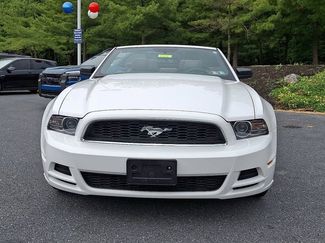 Used 2014 Ford Mustang Convertible RWD video 2
