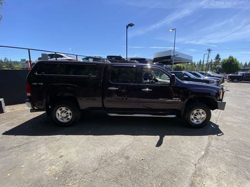 Used 2008 GMC Sierra 2500 SLT w/ Sun And Navigation Package AWD/4WD image 7