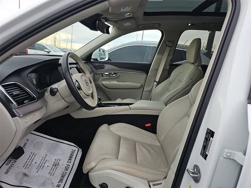 Used 2022 Volvo XC90 T6 Inscription w/ Climate Package image 14