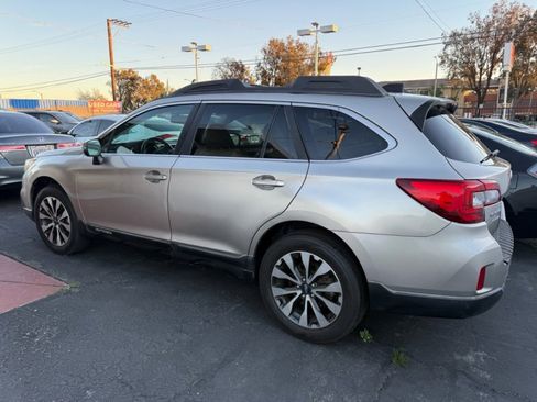 Used 2016 Subaru Outback 2.5i Limited image 6