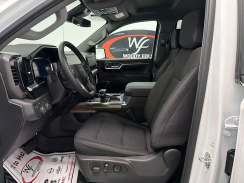 New 2026 Chevrolet Silverado 1500 RST AWD/4WD image 8