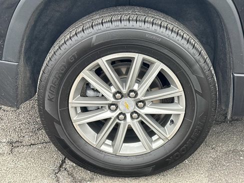 Used 2022 Chevrolet Traverse LT w/ LPO, Floor Liner Package image 30