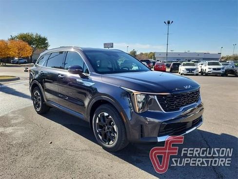 New 2026 Kia Sorento S image 1