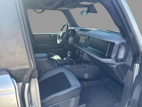 Certified 2023 Ford Bronco 4-Door AWD/4WD image 2