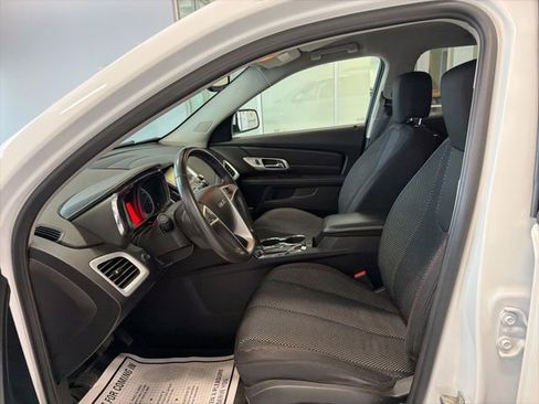 Used 2017 GMC Terrain SLE w/ Convenience Package AWD/4WD image 10