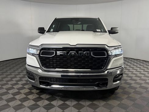 Used 2025 RAM 1500 Big Horn AWD/4WD image 3