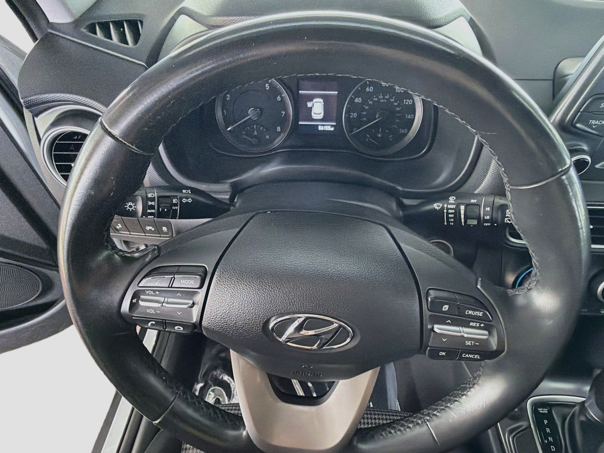 Used 2018 Hyundai Kona SEL w/ SEL Tech Package 02 FWD image 17