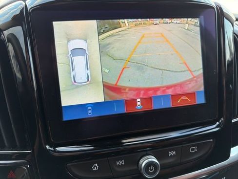 Used 2018 Chevrolet Traverse High Country image 14