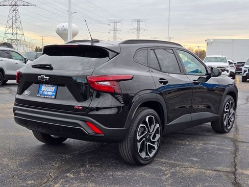 New 2026 Chevrolet Trax RS w/ Sunroof Package image 11