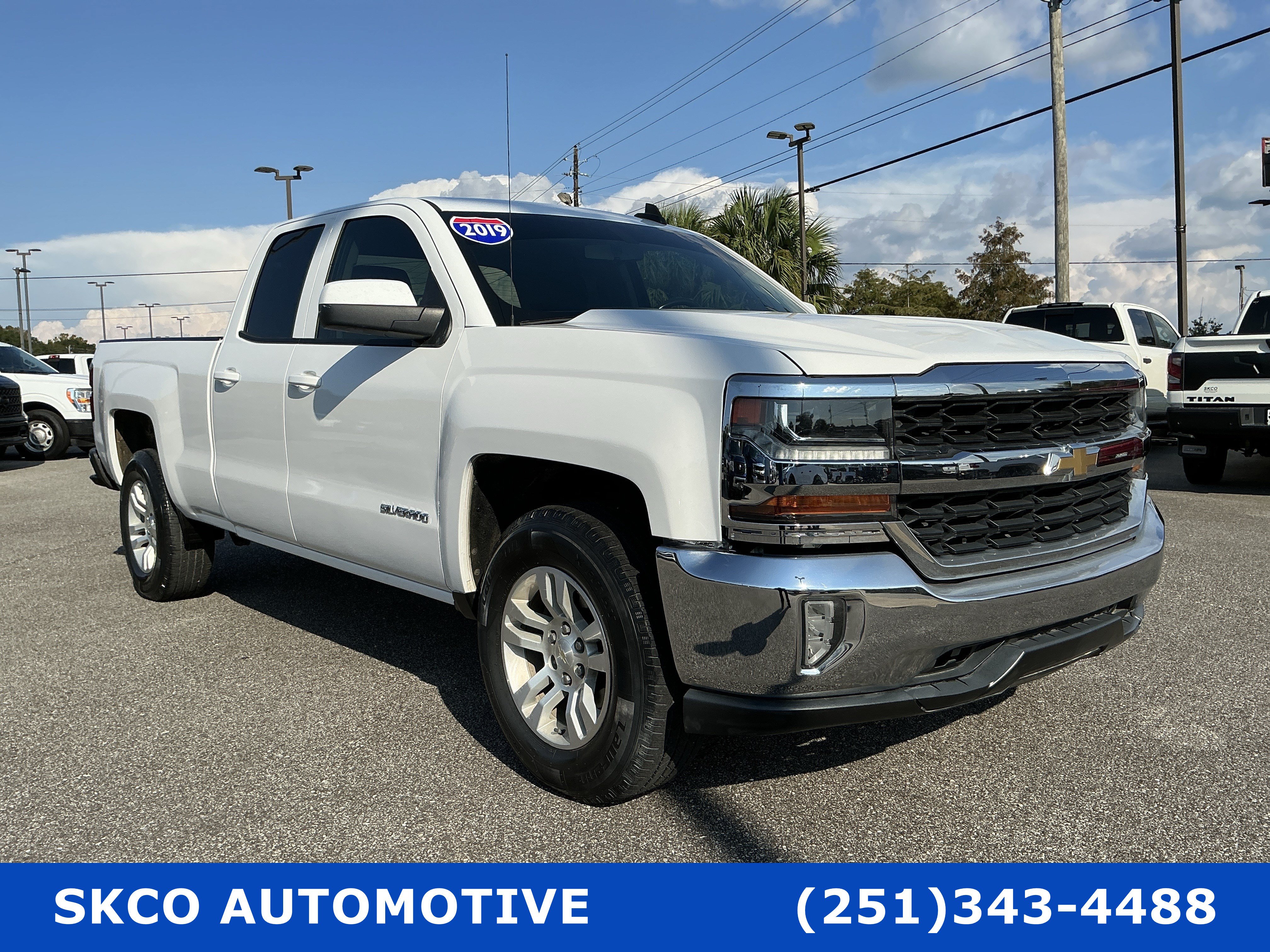 Used 2019 Chevrolet Silverado 1500 LT w/ Texas Edition RWD image 7