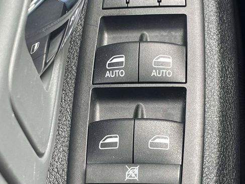Used 2024 RAM 1500 Classic SLT AWD/4WD image 25