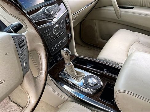 Used 2016 INFINITI QX80 2WD w/ Driver's Assistance Package image 19