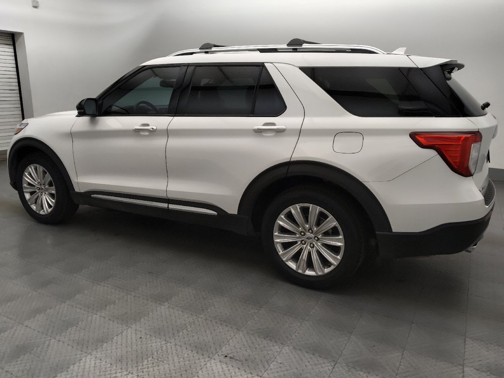 Used 2022 Ford Explorer Limited w/ Equipment Group 301A RWD image 3