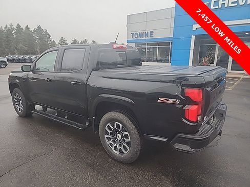 Used 2024 Chevrolet Colorado Z71 w/ Z71 Convenience Package 2 image 5