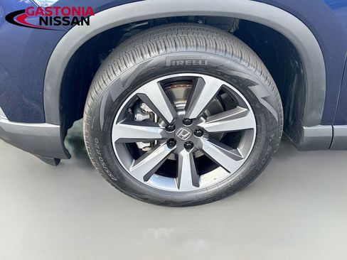 Used 2023 Honda Pilot Touring image 39