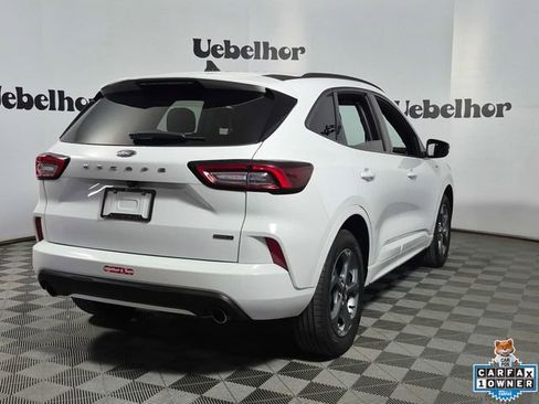 Used 2023 Ford Escape ST-Line Select AWD/4WD image 7