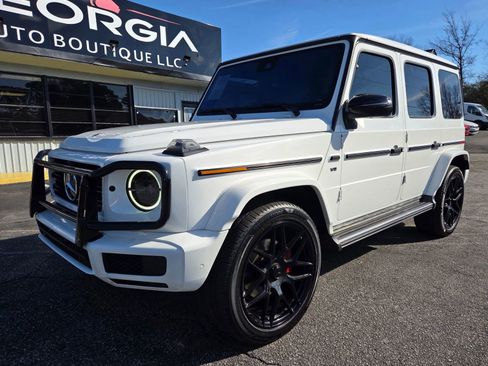 Used 2021 Mercedes-Benz G 550 w/ Exclusive Interior Package image 6