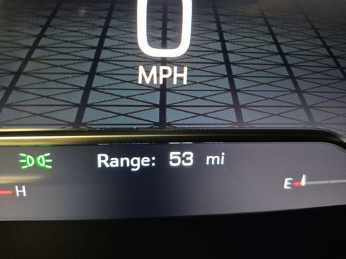 Certified 2022 GMC Yukon XL Denali w/ Denali Premium Package image 12