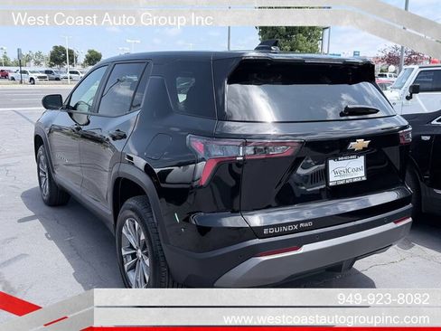 Used 2026 Chevrolet Equinox LT AWD/4WD image 5