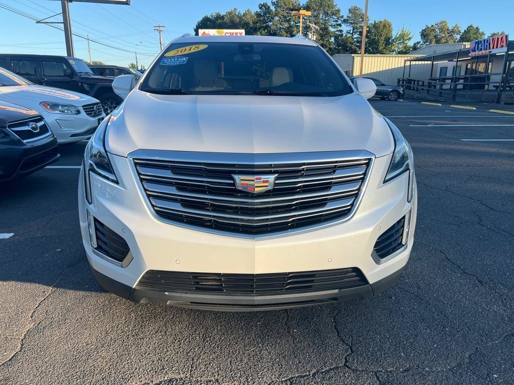 Used 2018 Cadillac XT5 Premium Luxury FWD image 2