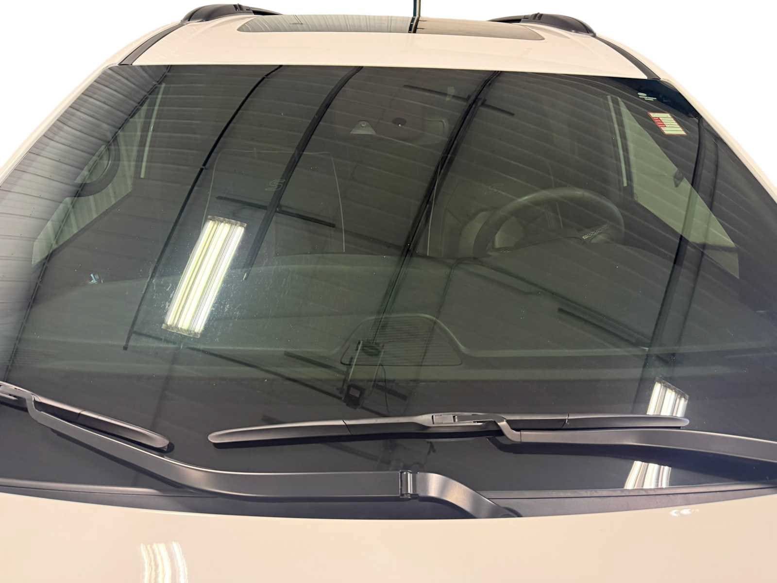 Used 2024 Chrysler Pacifica Limited w/ S Appearance Package FWD image 14