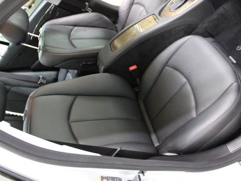 Used 2008 Mercedes-Benz E 350 Sport image 32