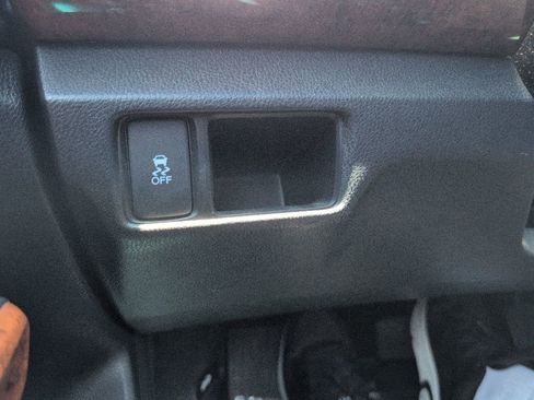 Used 2012 Honda Accord EX-L image 22