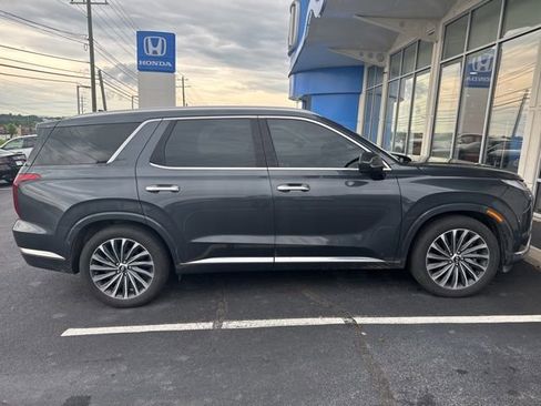 Used 2024 Hyundai Palisade Calligraphy AWD/4WD image 5