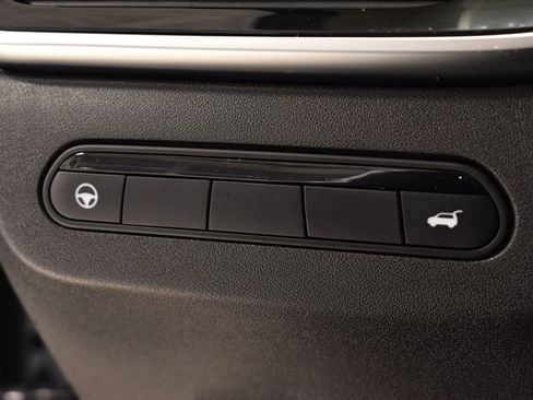 Certified 2026 INFINITI QX60 Luxe w/ Family Package AWD/4WD image 18