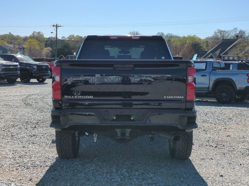 New 2026 Chevrolet Silverado 2500 Custom w/ Custom Value Package AWD/4WD image 8
