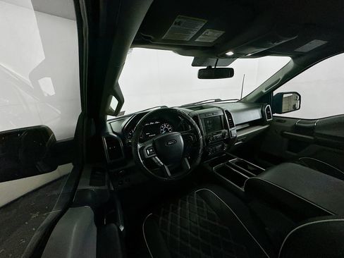 Used 2018 Ford F150 XLT w/ Equipment Group 302A Luxury AWD/4WD image 18