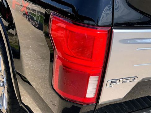 Used 2018 Ford F150 Platinum w/ Equipment Group 701A Luxury AWD/4WD image 27